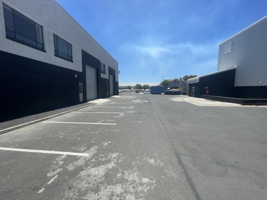 To Let commercial Property for Rent in Blackheath Industrial Western Cape